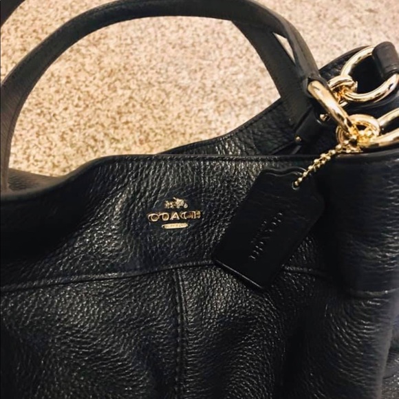 Coach hand bag - Picture 3 of 8